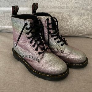Dr Martins 8 hole Glitter Rainbow boots